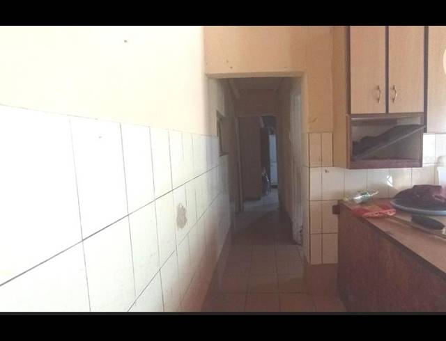 4 BEDROOM HOUSE FOR SALE IN PINETOWN
